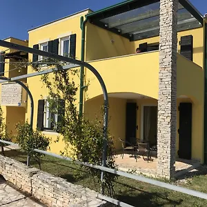 Faro Apartament Bašanija